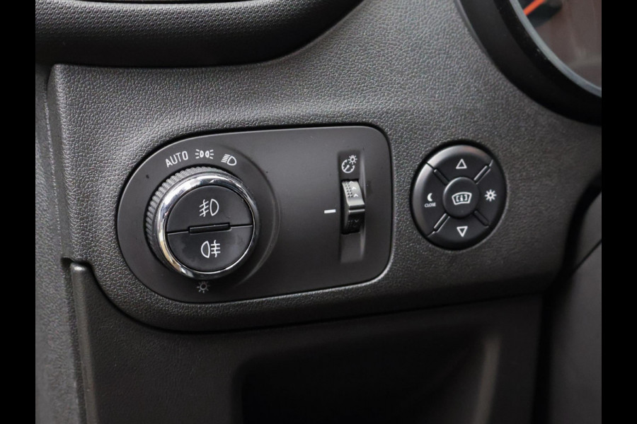 Opel Crossland 1.2 Turbo Level 4 Sport (APPLE CARPLAY,NAVI,CAMERA,PDC,STOEL/STUURVERWARMING,CLIMATE,CRUISE,SPORTSTOELEN,LM VELGEN)