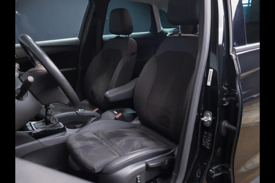 Opel Crossland 1.2 Turbo Level 4 Sport (APPLE CARPLAY,NAVI,CAMERA,PDC,STOEL/STUURVERWARMING,CLIMATE,CRUISE,SPORTSTOELEN,LM VELGEN)