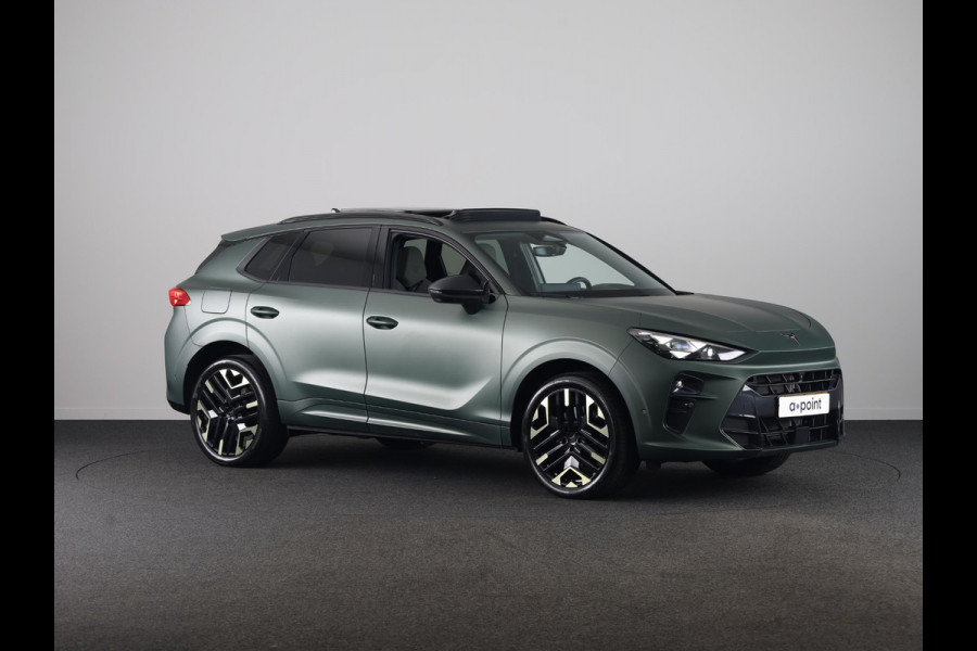 CUPRA Terramar 1.5 TSI e-Hybrid VZ Tribe Edition 272PK | Matte Lak | 20 Inch | Trekhaak | Matrix Koplampen | Panoramadak | 20 Inch | 360 Camera |