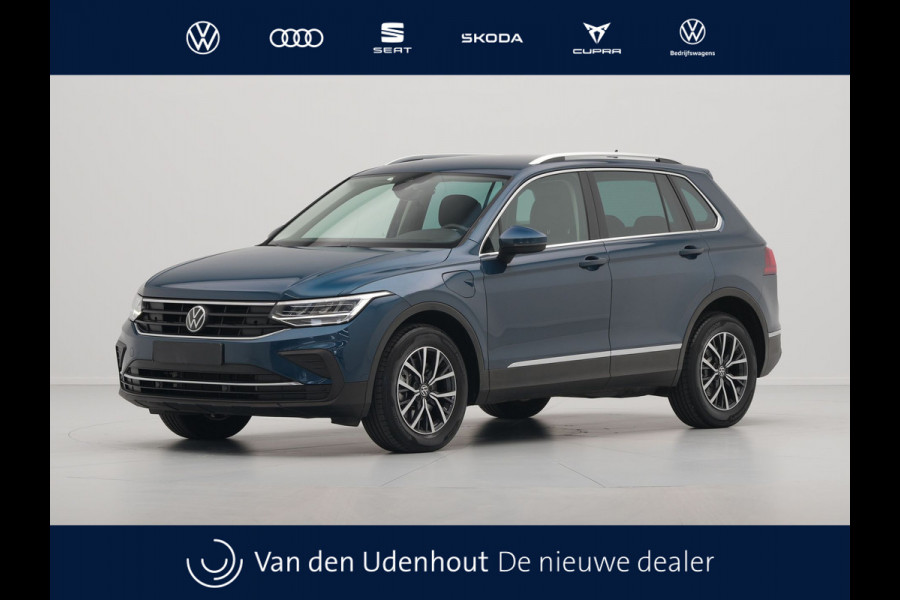 Volkswagen Tiguan 1.4 TSI eHybrid 245pk PHEV Life Navigatie Clima Pdc Acc Side Assist