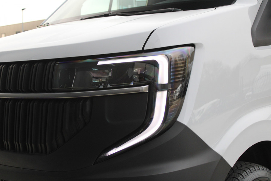 Renault Master T35 2.0 dCi 130 L2H2 Advance 130pk - Camera - Blindspot - Voorruit verwarming - Trekhaak - Carplay - Cruise - LED - Rijklaar