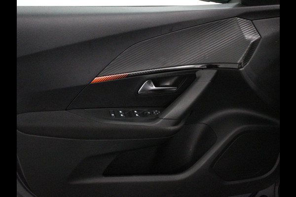 Peugeot 2008 1.2 PureTech 130pk Automaat Active Pack | Trekhaak | Climate Control | Navigatie | Cruise Control |Full LED | PDC Achter