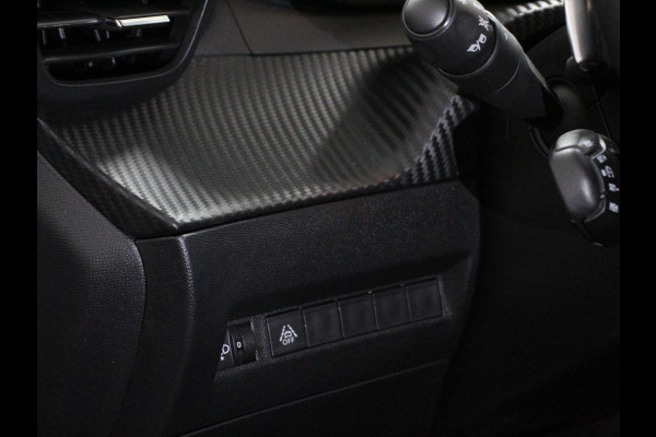 Peugeot 2008 1.2 PureTech 130pk Automaat Active Pack | Trekhaak | Climate Control | Navigatie | Cruise Control |Full LED | PDC Achter