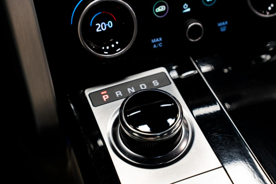 Land Rover Range Rover 2.0 P400e LWB Autobiography *Meridian / Panorama / Rear-seat entertainment / Stoelmassage + ventilatie / Memory / HUD*