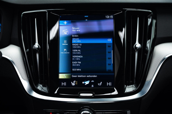 Volvo S60 2.0 B4 R-Design |Pano|H&K|Heico Tuning|Dodehoek|Stuur/Stoelverwarming|