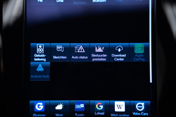 Volvo S60 2.0 B4 R-Design |Pano|H&K|Heico Tuning|Dodehoek|Stuur/Stoelverwarming|