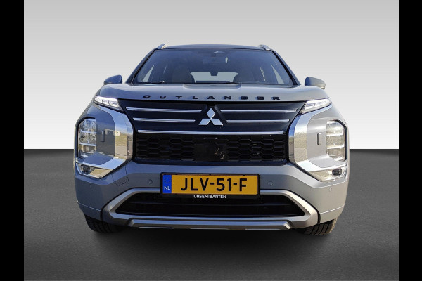 Mitsubishi Outlander 2.4 PHEV Instyle+ Tot € 6.5000,- VOORDEEL!
