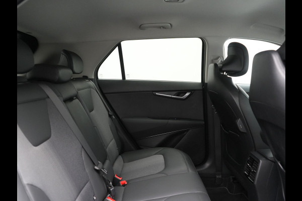 Kia Niro 1.6 GDi DynamicLine Plug In Hybrid 182pk Dealer O.H. PHEV | Adaptive Cruise | Camera | Sfeerverlichting | Apple Carplay | Sportstoelen & Stuur Verwarmd | Widescreen Navi | Keyless | LED Koplampen | DAB |