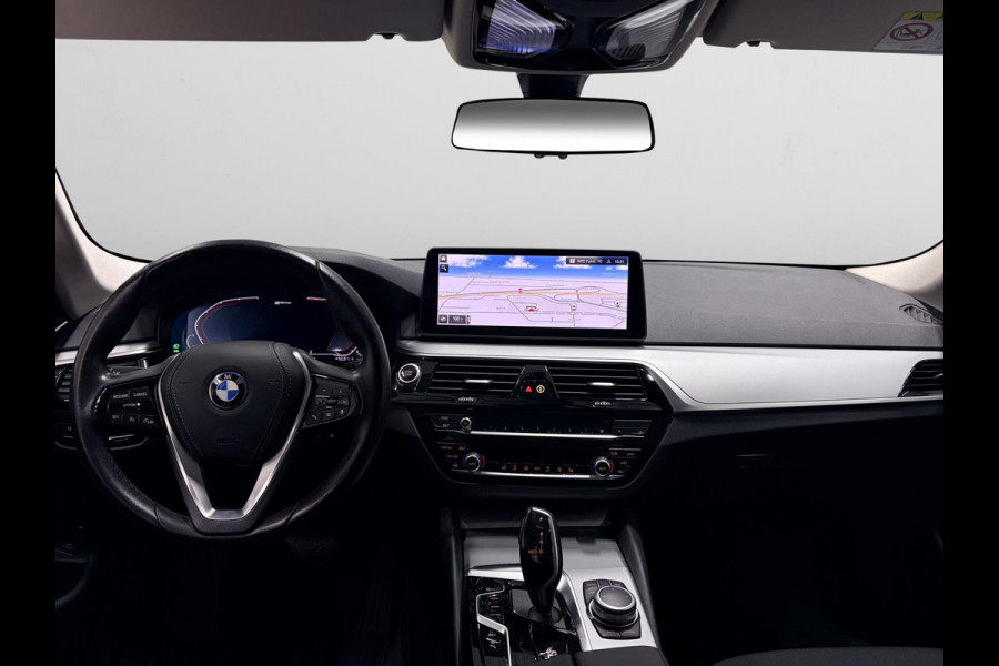 BMW 5 Serie Touring 520e Executive Navi Climate Pdc Elektr. Achterklep Led Stoelverw.
