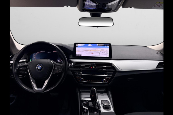 BMW 5 Serie Touring 520e Executive Navi Climate Pdc Elektr. Achterklep Led Stoelverw.