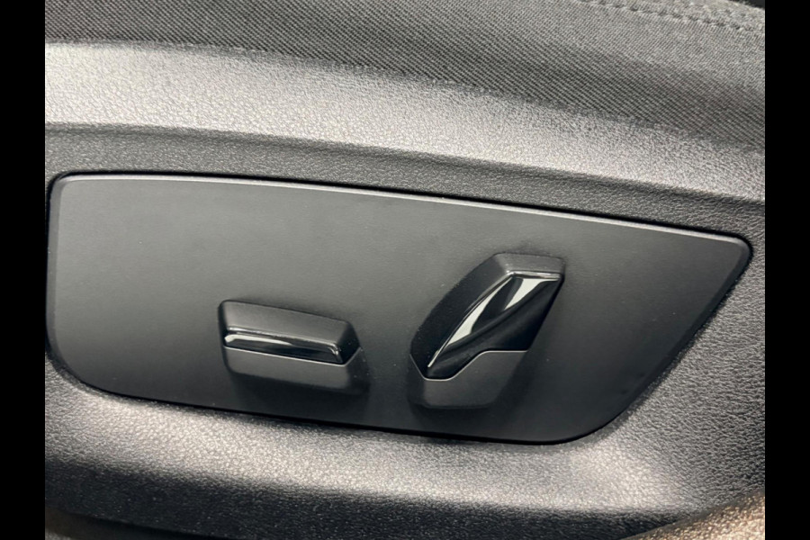 BMW 5 Serie Touring 520e Executive Navi Climate Pdc Elektr. Achterklep Led Stoelverw.