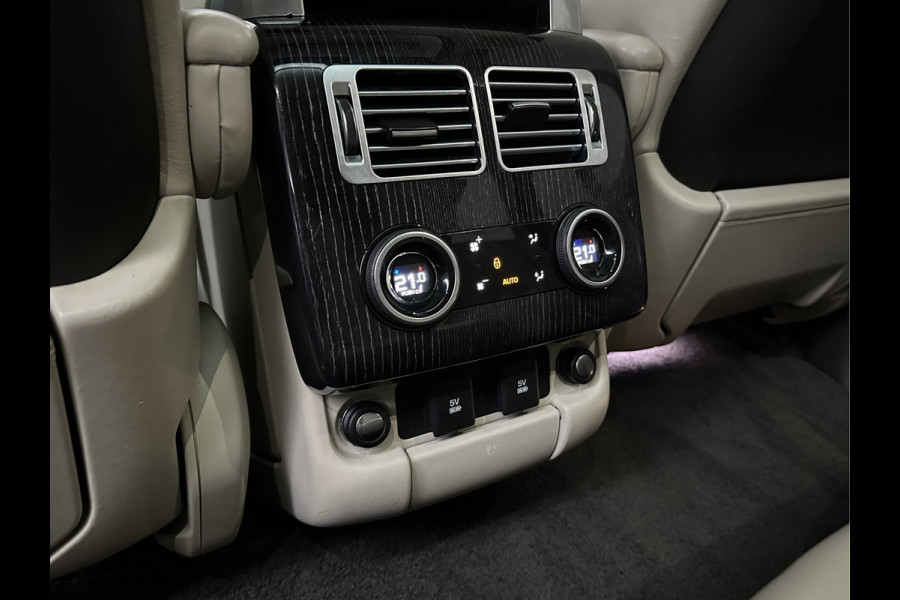 Land Rover Range Rover P400 404pk Hybrid Autobiography | Dealer Onderhouden | Nieuw Accu-Pakket | Panorama | ACC | 360 Camera | Massage | Stoelventilatie V+A | ISO-Glas | Meridian-Sound | Memory Achter | Alcantara Hemelbekleding | Elektrische Achter-Stoelen | Stoelverwarming V+A | 4-Zone Clima | Keyless-Entry | Luchtvering |