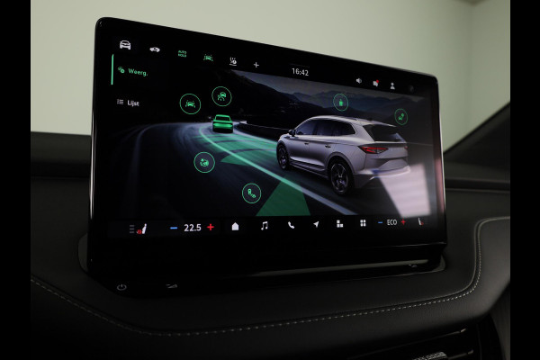 Škoda Enyaq 60 Sportline 204pk | Panoramadak | Adaptive Cruise | Blind Sot | Elek. stoel | Stuurverwarming | Stoelverwarming