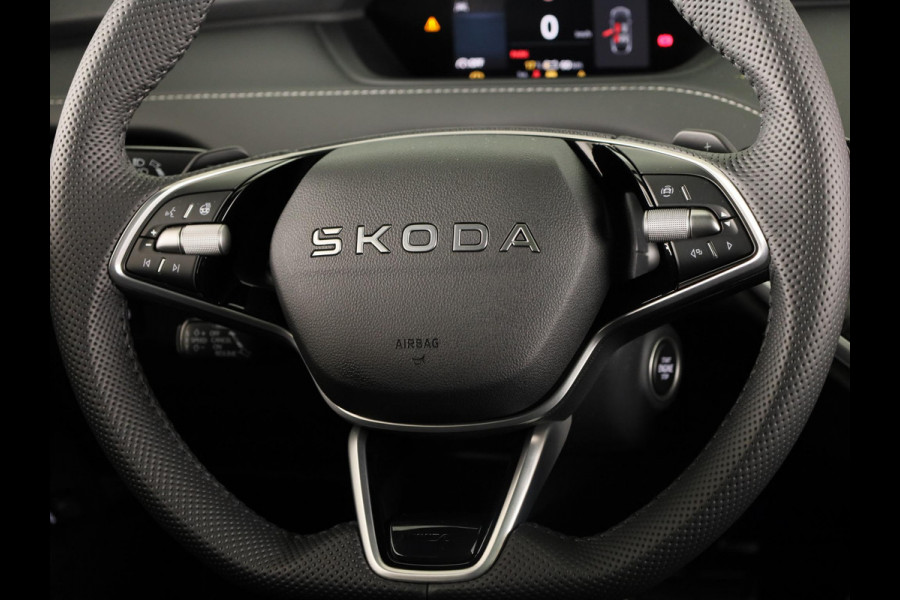 Škoda Enyaq 60 Sportline 204pk | Panoramadak | Adaptive Cruise | Blind Sot | Elek. stoel | Stuurverwarming | Stoelverwarming