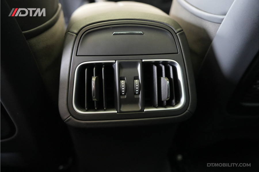 Maserati Levante 3.0 V6 Modena S | Panoramadak | Harman/Kardon | Trekhaak