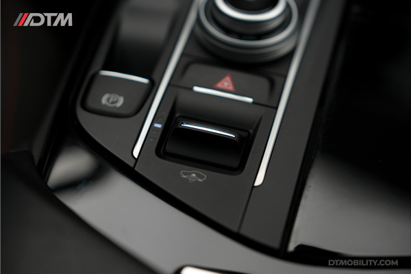 Maserati Levante 3.0 V6 Modena S | Panoramadak | Harman/Kardon | Trekhaak