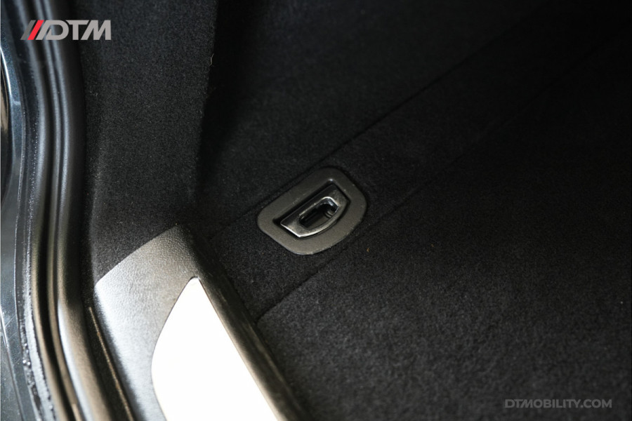 Maserati Levante 3.0 V6 Modena S | Panoramadak | Harman/Kardon | Trekhaak