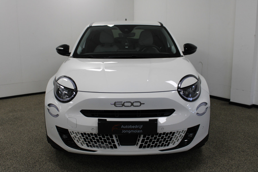 Fiat 600 1.2 Hybrid La Prima