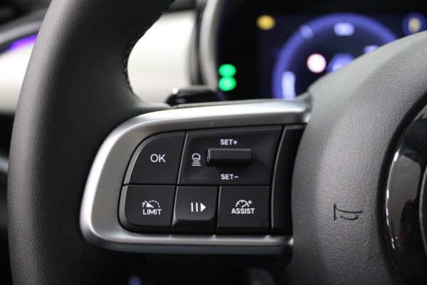 Fiat 600 1.2 Hybrid La Prima