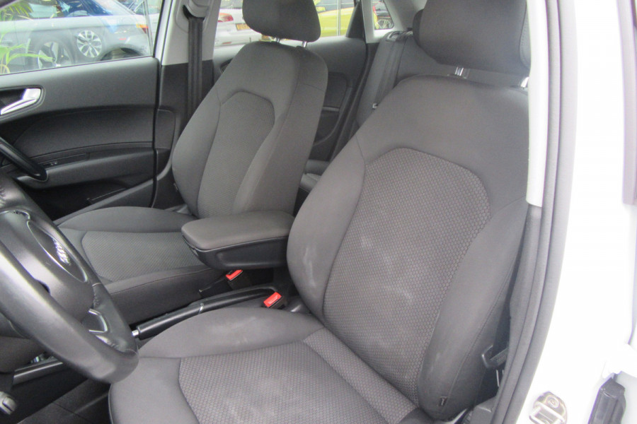 Audi A1 Sportback 1.0 TFSI Automaat Sport S line Edition, CC, Stoelverw., PDC