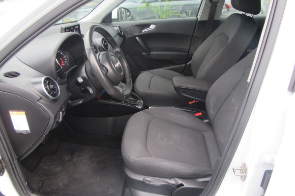 Audi A1 Sportback 1.0 TFSI Automaat Sport S line Edition, CC, Stoelverw., PDC