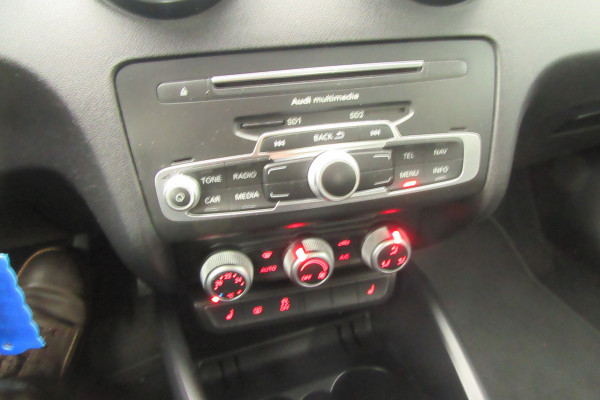 Audi A1 Sportback 1.0 TFSI Automaat Sport S line Edition, CC, Stoelverw., PDC