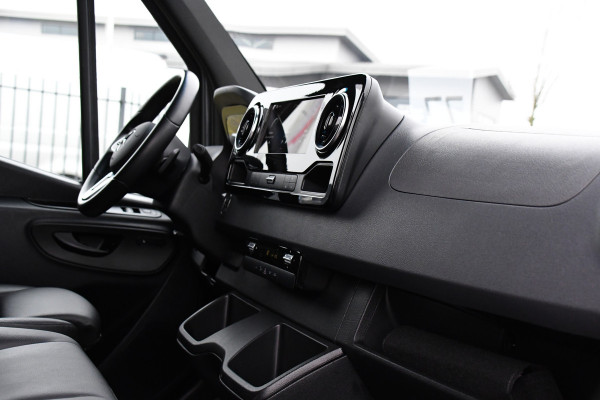 Mercedes-Benz Sprinter 317 1.9 CDI L2H2 RWD PB Edition Luchtvering, Adaptieve Cruise, 360 Camera, Carplay, Stoelverwarming, LED, 170pk, Automaat, Trekhaak, Uniek!
