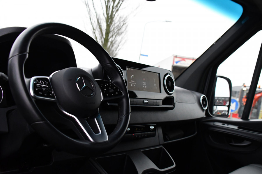 Mercedes-Benz Sprinter 317 1.9 CDI L2H2 RWD PB Edition Luchtvering, Adaptieve Cruise, 360 Camera, Carplay, Stoelverwarming, LED, 170pk, Automaat, Trekhaak, Uniek!