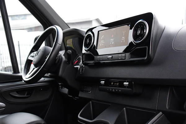 Mercedes-Benz Sprinter 317 1.9 CDI L2H2 RWD PB Edition Luchtvering, Adaptieve Cruise, 360 Camera, Carplay, Stoelverwarming, LED, 170pk, Automaat, Trekhaak, Uniek!