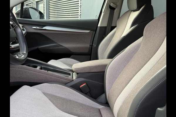 Škoda ENYAQ iV BWJ 2021 | 180PK SOH91,3% 60 First Edition | TREKHAAK | CLIMA | NAVI | STOEL&STUURWIEL VERW | PDC | CAMERA | CARPLAY