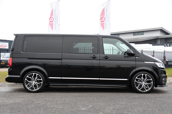 Volkswagen Transporter 2.0 TDI L2H1 30 DC Caravelle Virtual, Camera, Carplay, Leder, LED, 2 x Electrische deur, Clima, Trekhaak, 150pk, Automaat, Uniek! Bulli, Highline!