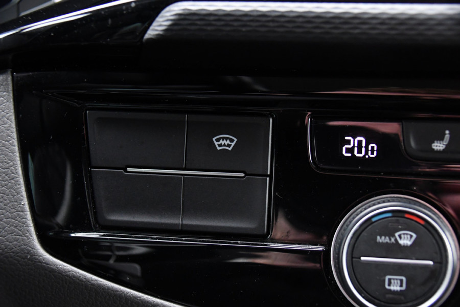 Volkswagen Transporter 2.0 TDI L2H1 30 DC Caravelle Virtual, Camera, Carplay, Leder, LED, 2 x Electrische deur, Clima, Trekhaak, 150pk, Automaat, Uniek! Bulli, Highline!