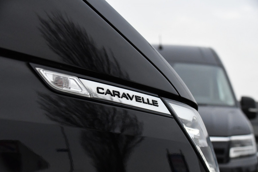 Volkswagen Transporter 2.0 TDI L2H1 30 DC Caravelle Virtual, Camera, Carplay, Leder, LED, 2 x Electrische deur, Clima, Trekhaak, 150pk, Automaat, Uniek! Bulli, Highline!