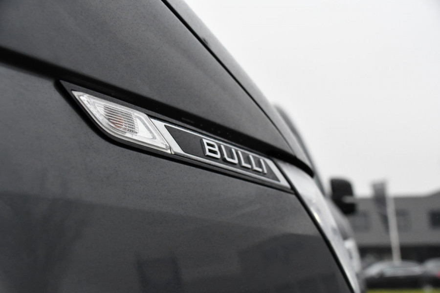 Volkswagen Transporter 2.0 TDI L2H1 30 DC Bulli Virtual, Adaptieve Cruise, Camera, Carplay, 150pk, LED, Automaat, Sensoren, trekhaak, Uniek!