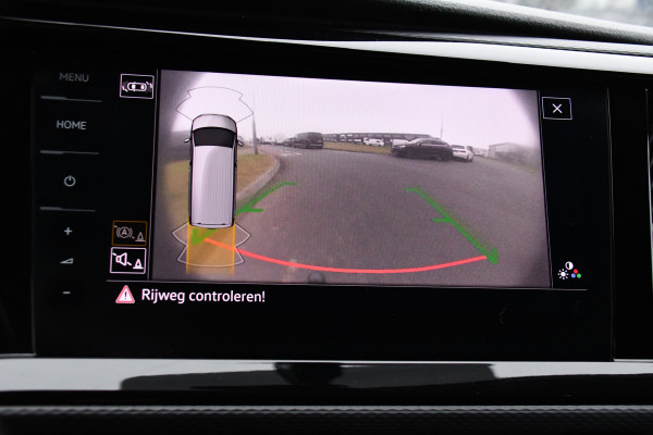 Volkswagen Transporter 2.0 TDI L2H1 30 DC Bulli Virtual, Adaptieve Cruise, Camera, Carplay, 150pk, LED, Automaat, Sensoren, trekhaak, Uniek!