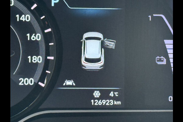 Hyundai Kona BWJ 12-2020 | SOH 94,9% EV Comfort 64 kWh | CLIMA | CAMERA A | LICHTMETAAL | PDC | NAVI