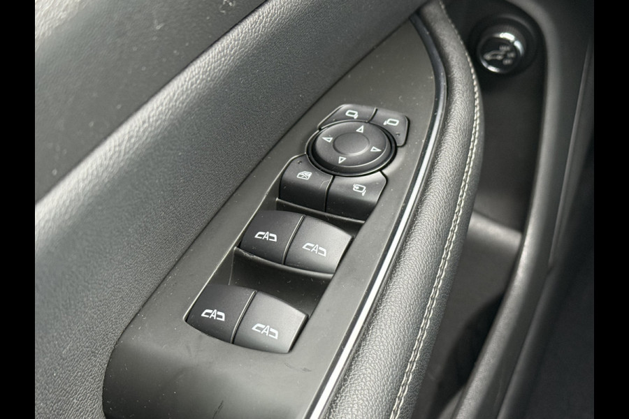 Opel Insignia Sports Tourer BWJ 2021 | 1.5 CDTI 123PK Business Elegance | TREKHAAK | SCHUIFDAK | AGR | CAMERA | CLIMA | NAVI | CARPLAY | LED | PDC 2X