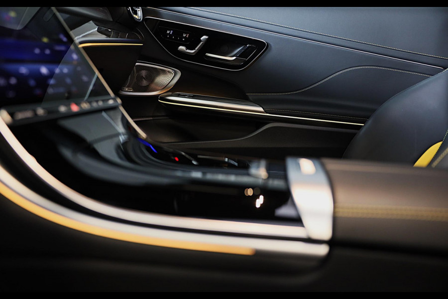 Mercedes-Benz CLE Coupé AMG 53 4MATIC+ / Performance Zetels / Carbon / Head Up / 360 Camera / Pano / Digital Light / 20 Inch