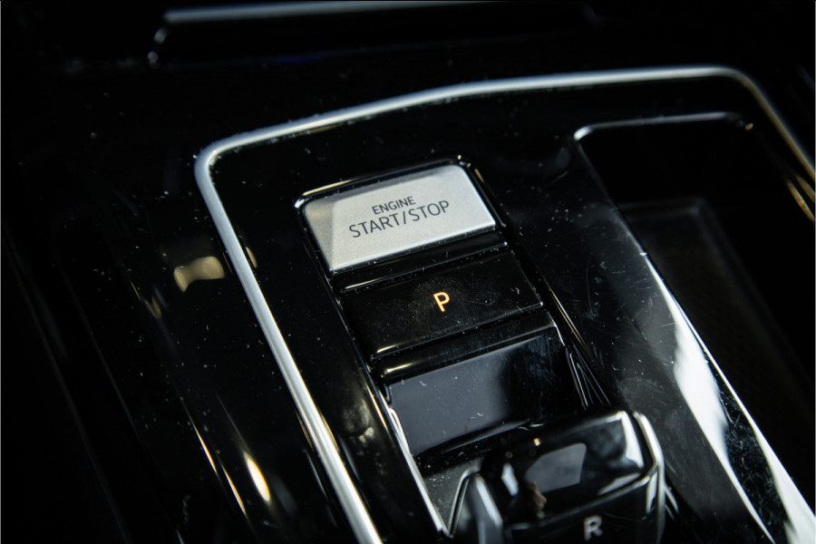 Volkswagen Golf 2.0 TSI R 4Motion - Panorama | H&K | Stoelkoeling | Memory | Stuurverwarming