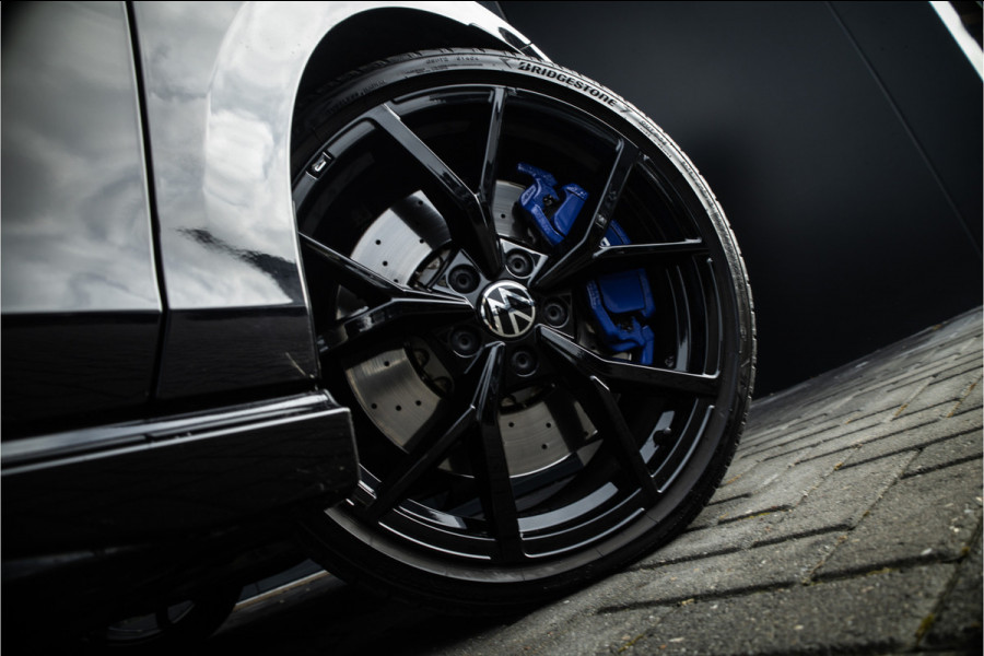 Volkswagen Golf 2.0 TSI R 4Motion - Panorama | H&K | Stoelkoeling | Memory | Stuurverwarming