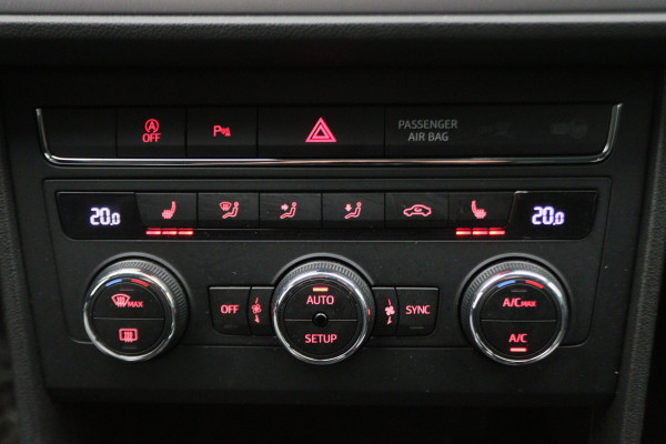 Seat Leon ST 1.0 TSI Style Ultimate Edition Virtual Cockpit, Camera, Beats Audio, Keyless, Apple Carplay, LED