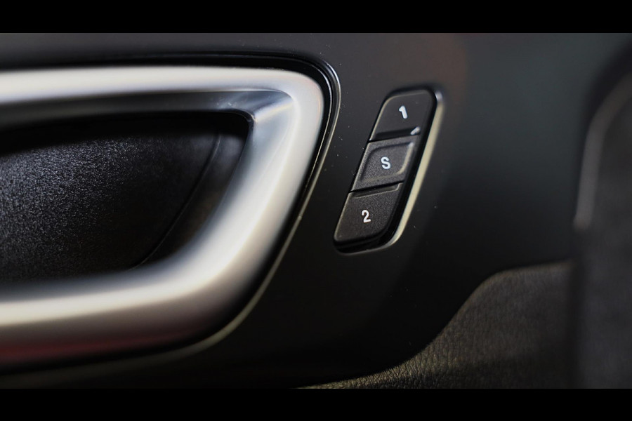 Jeep Compass 1.5T e-Hybrid Limited / AUT / Memory / Leder / Camera / Elek Stoelen / Stoelverkoeling / Open Pano / Led / Pdc / 19 I