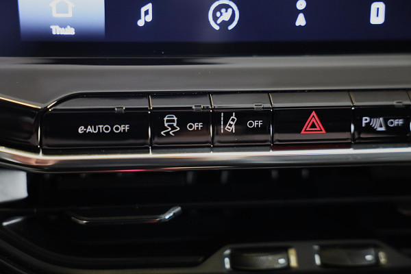 Jeep Compass 1.5T e-Hybrid Limited / AUT / Memory / Leder / Camera / Elek Stoelen / Stoelverkoeling / Open Pano / Led / Pdc / 19 I