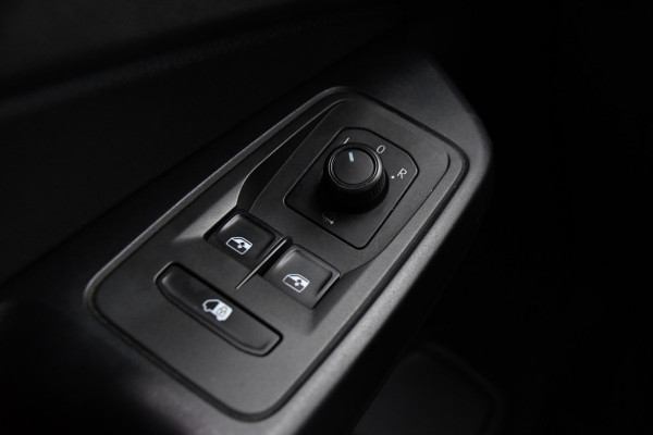 Volkswagen Caddy Cargo Maxi 2.0 TDI Exclusive Virtual, Adaptieve Cruise, LED, Carplay, Leder, 2 x Schuifdeur, Stoelverwarming, Standkachel, 122pk, Uniek!