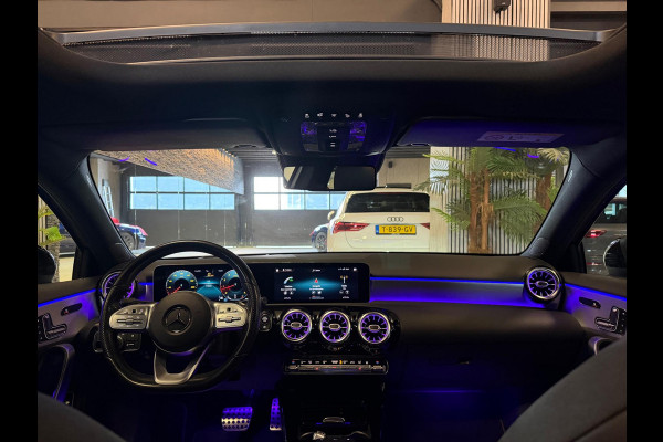 Mercedes-Benz A-Klasse 220 4MATIC AMG|PANO|SFEER|MEMORY