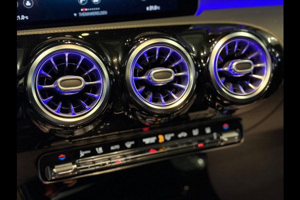 Mercedes-Benz A-Klasse 220 4MATIC AMG|PANO|SFEER|MEMORY
