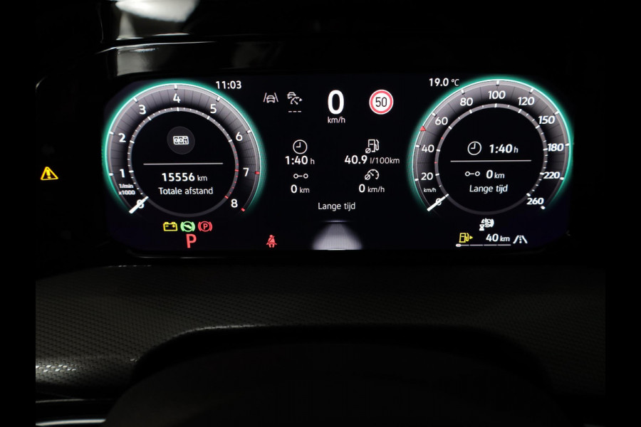 Volkswagen Golf 1.5 eTSI 50 Jahre Edition 150 pk Automaat (DSG) | Navigatie | Panoramadak | Parkeersensoren | Achteruitrijcamera | Matrix LED koplampen | Stoelverwarming |