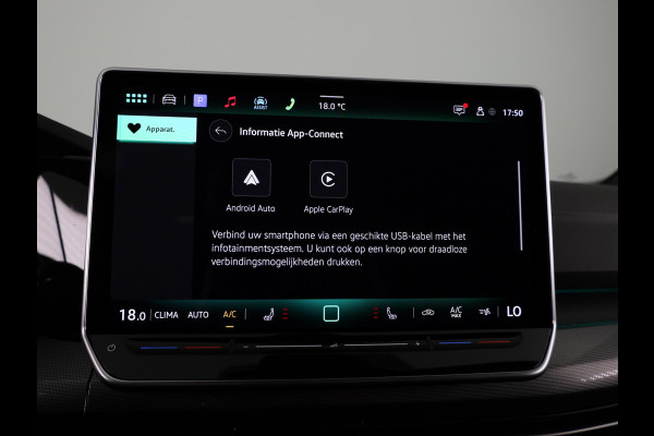 Volkswagen Golf 1.5 eTSI 50 Jahre Edition 150 pk Automaat (DSG) | Navigatie | Panoramadak | Parkeersensoren | Achteruitrijcamera | Matrix LED koplampen | Stoelverwarming |