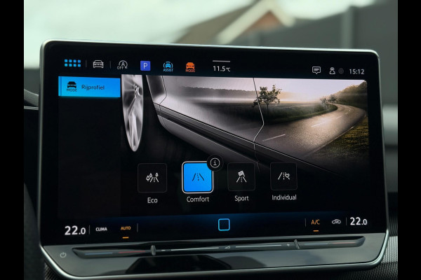 Volkswagen Golf 8.5 2.0 TDI 3x R-Line Panorama IQ CarPlay HK
