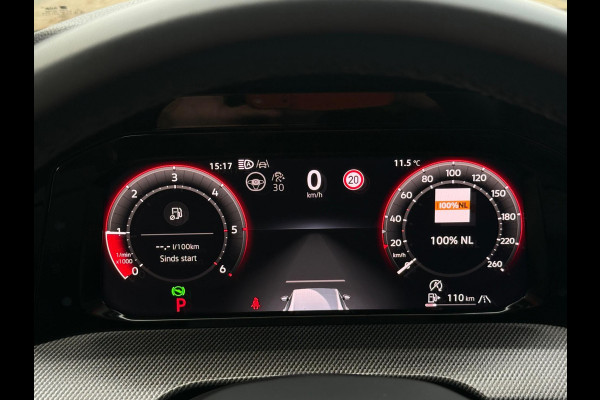 Volkswagen Golf 8.5 2.0 TDI 3x R-Line Panorama IQ CarPlay HK